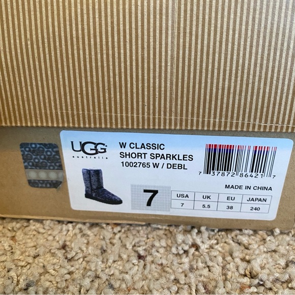 Rare Ugg Sequin Boots - Picture 10 of 11